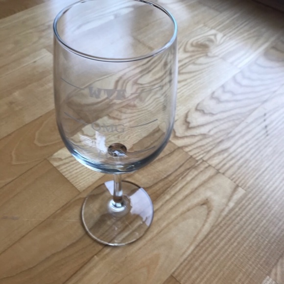 Wine Glass with Levels for WTF OMG & LOL - Picture 1 of 2